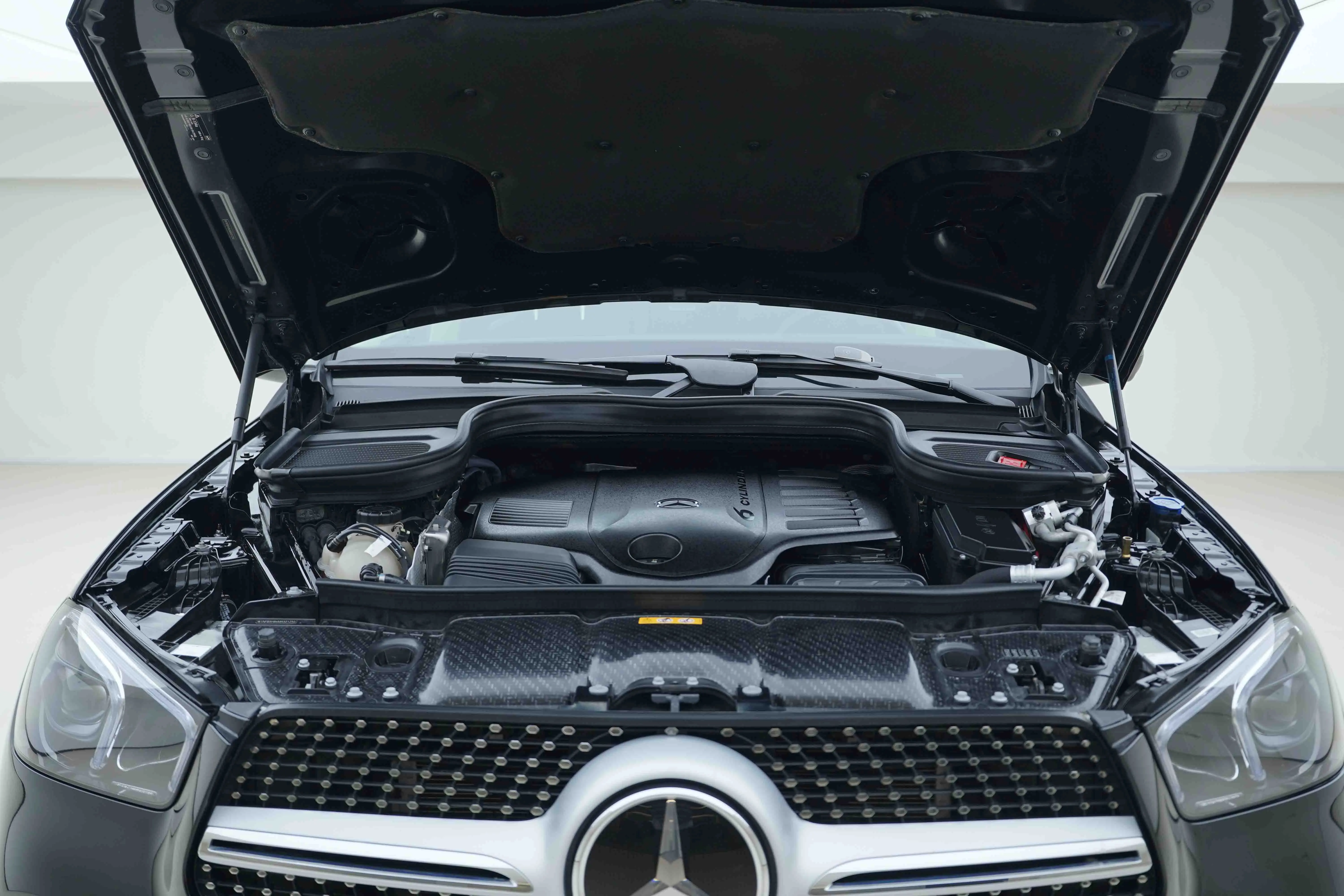Mercedes-Benz GLE (Imported)