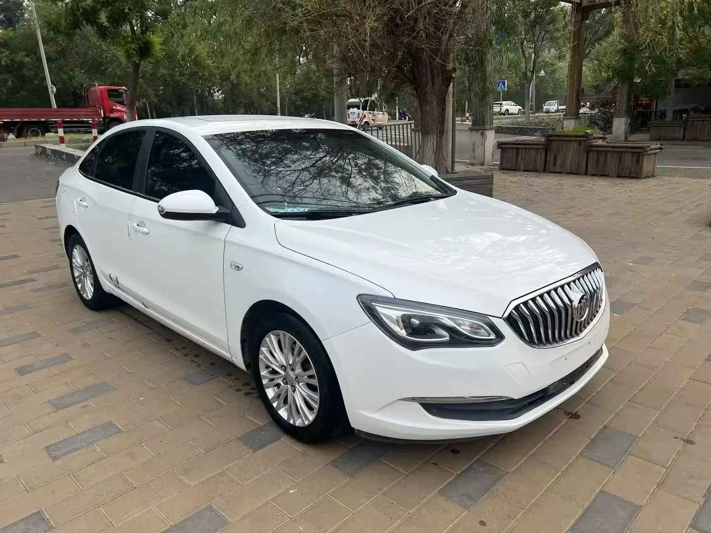 Buick Yinglang