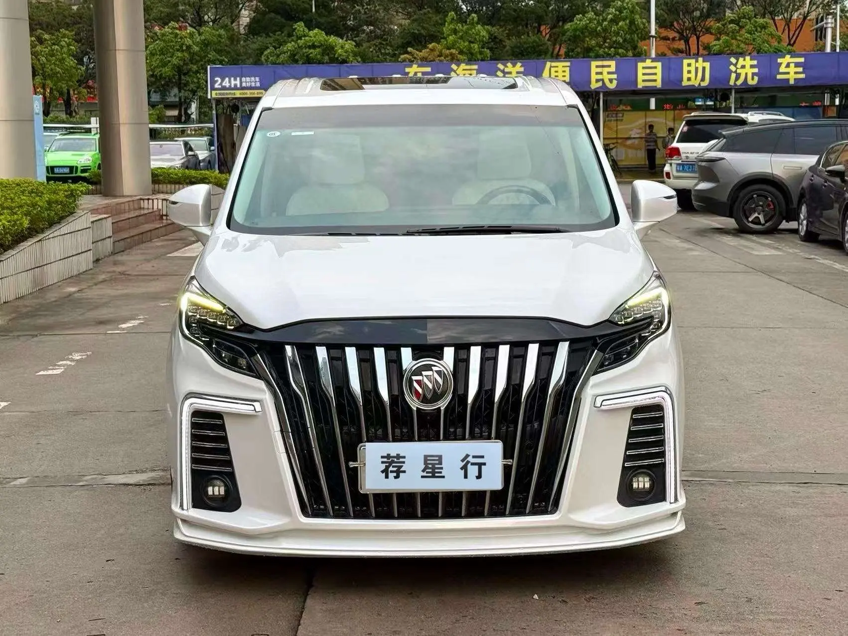 Buick GL8