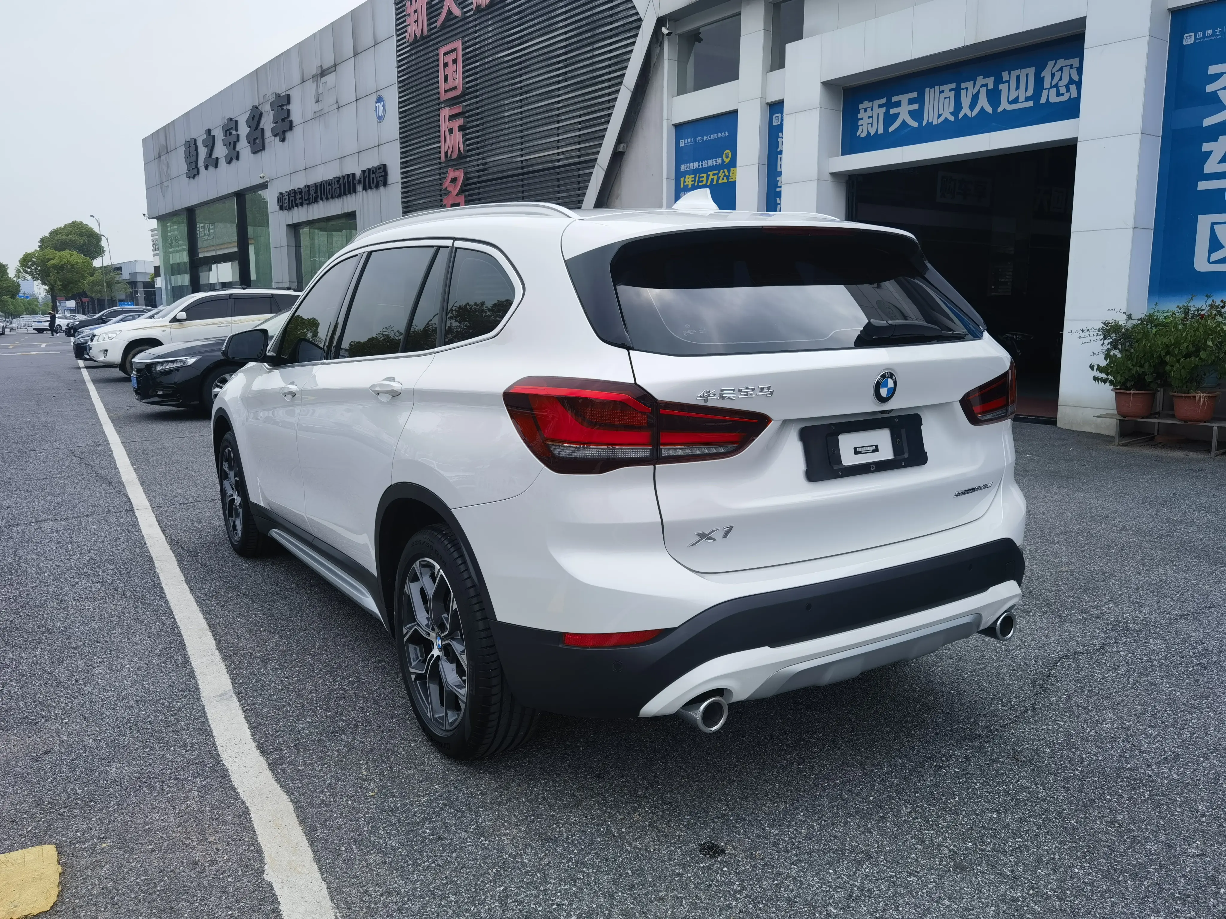 BMW X1