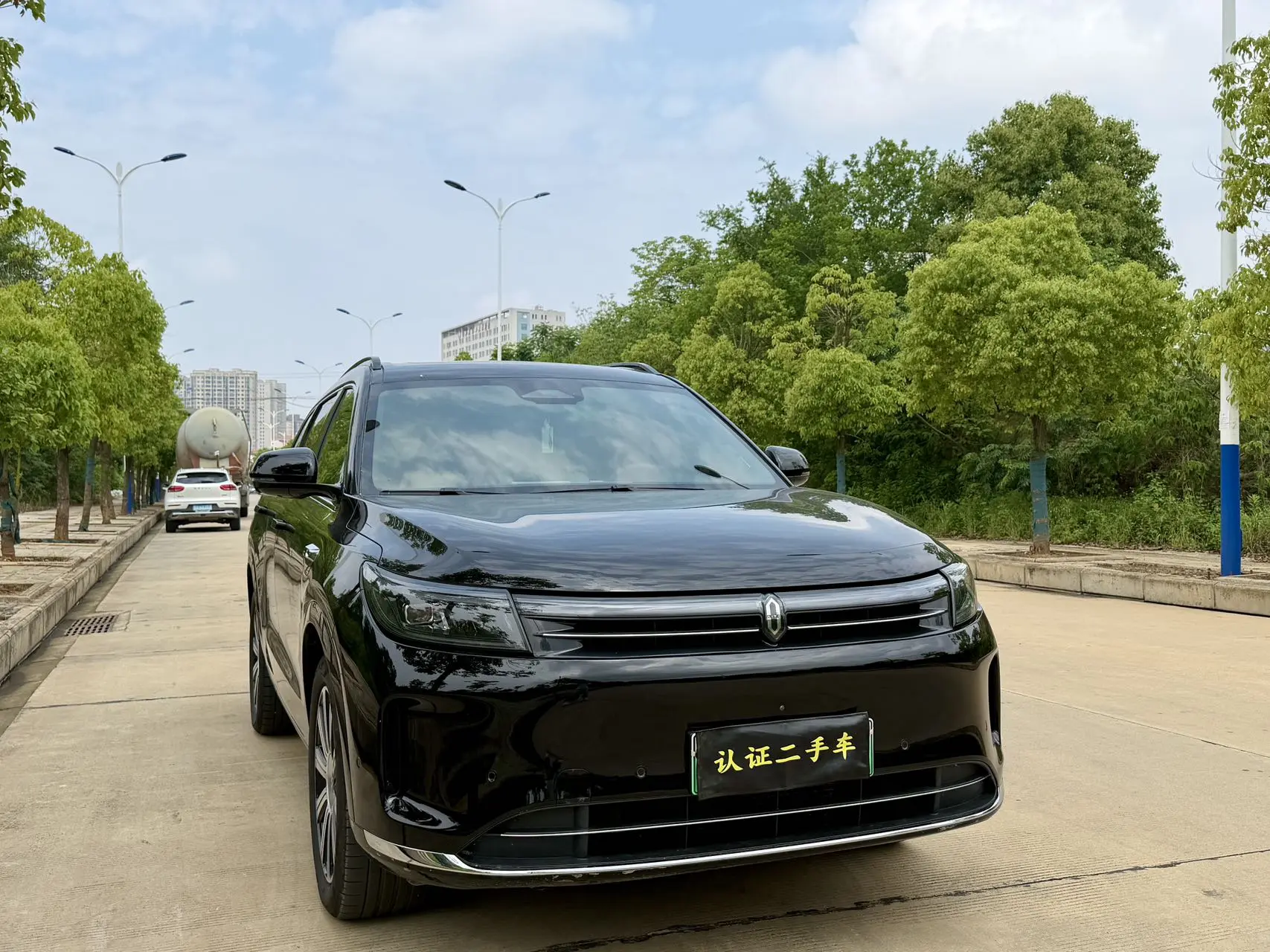 AITO M7