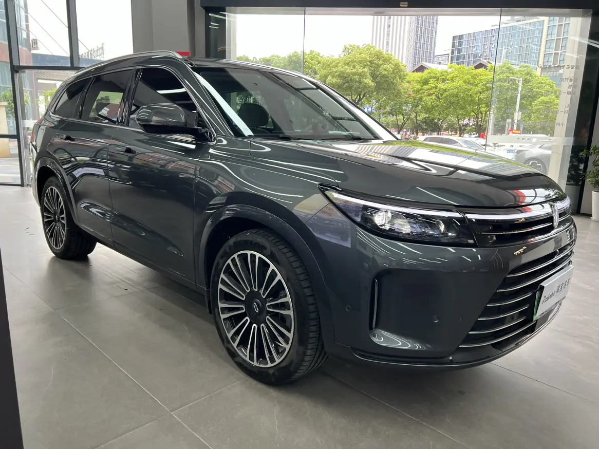AITO M7