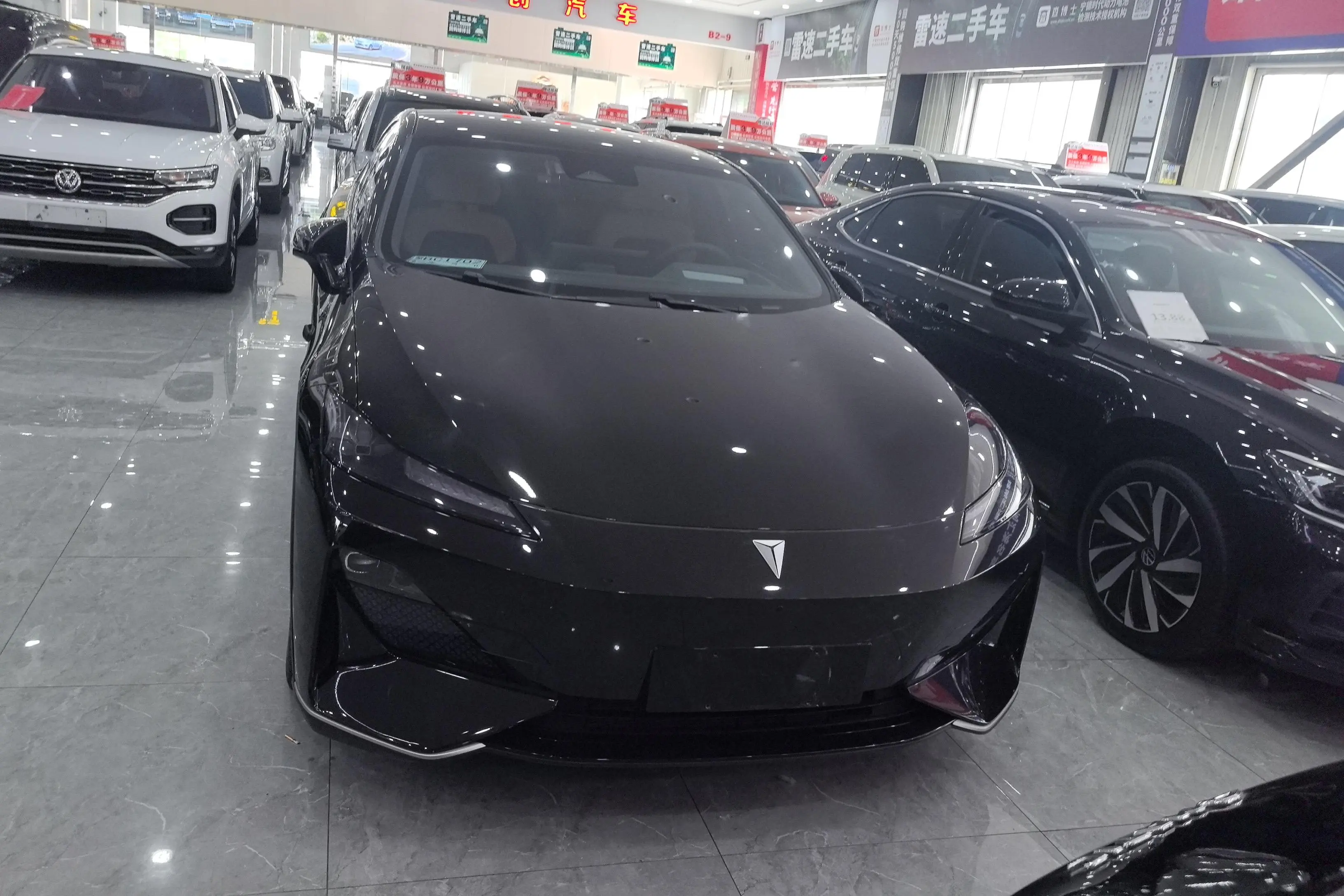 Deepal Dark blue SL03