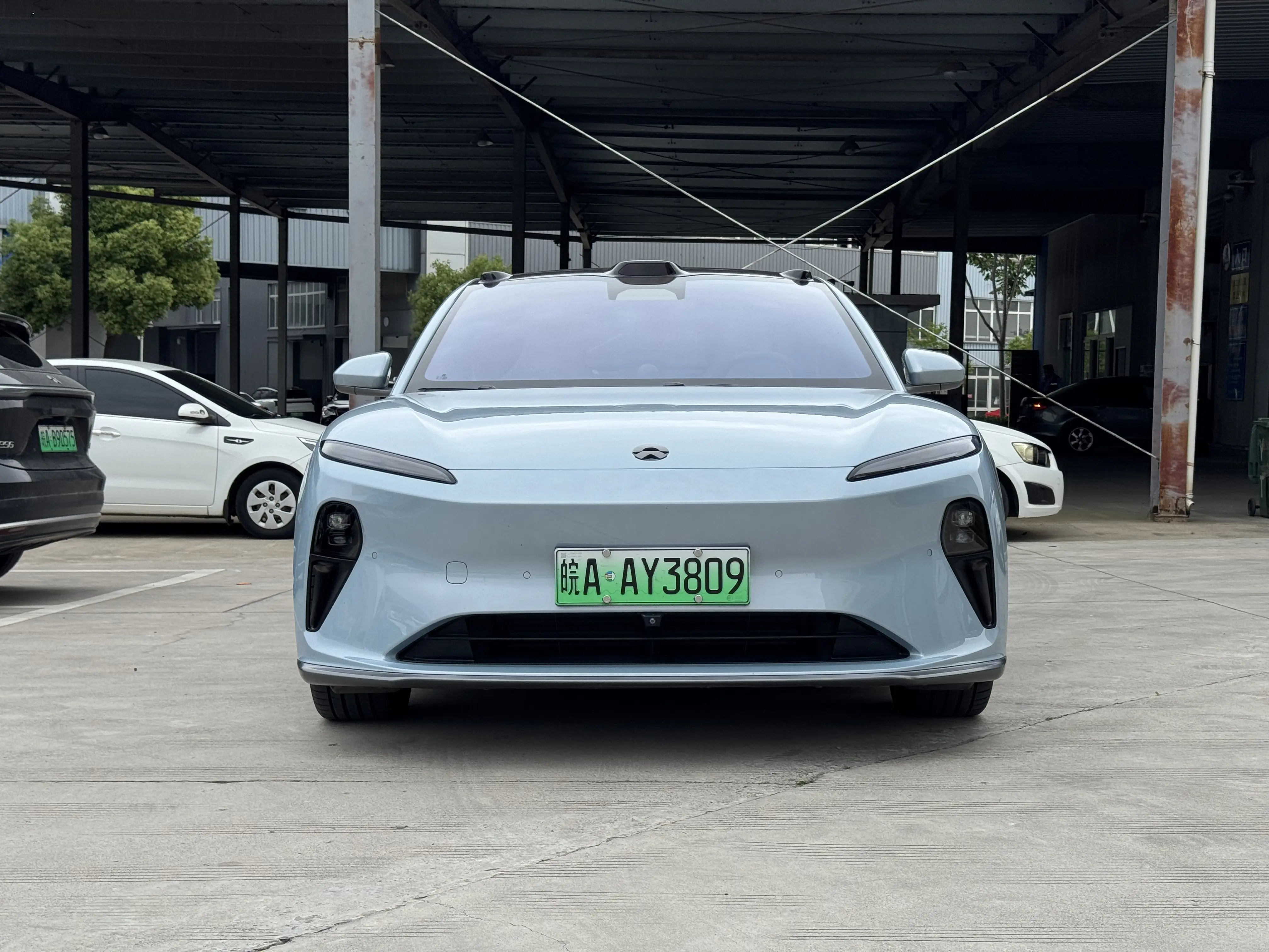 NIO ET5