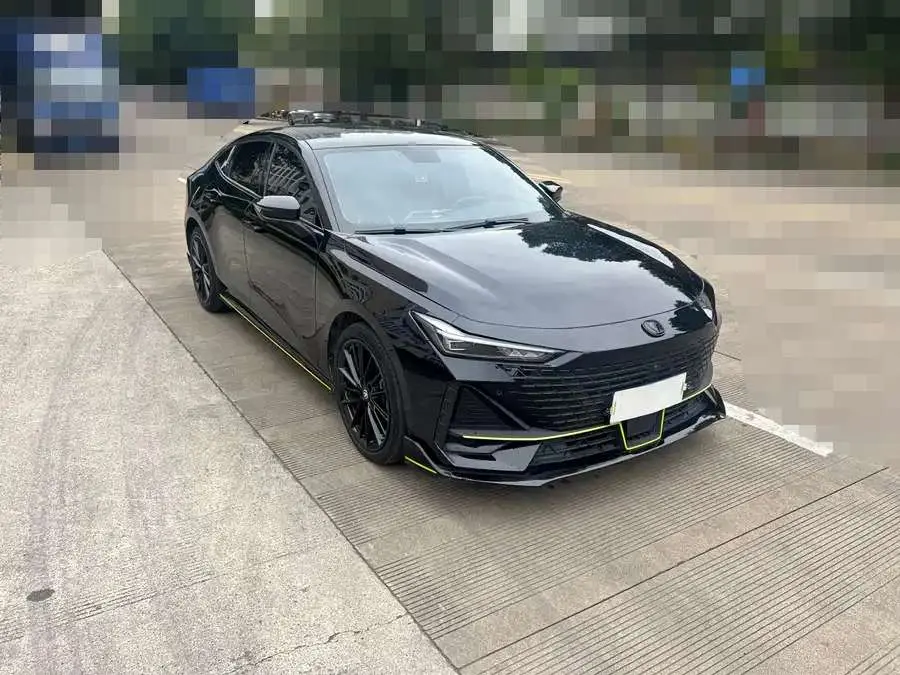 Changan UNI-V