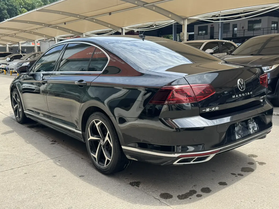 Volkswagen Magotan