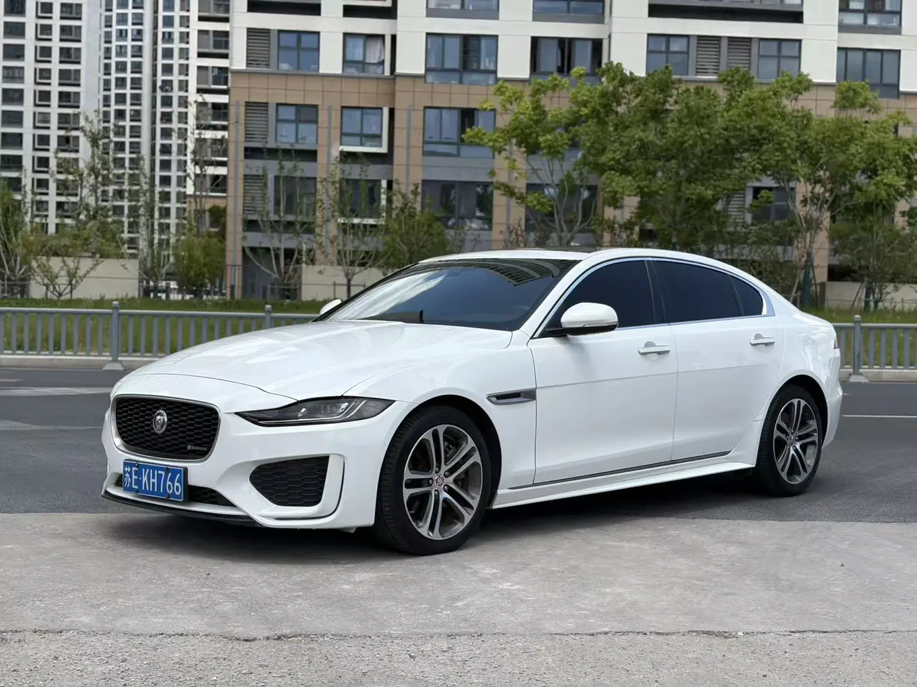 Jaguar XEL