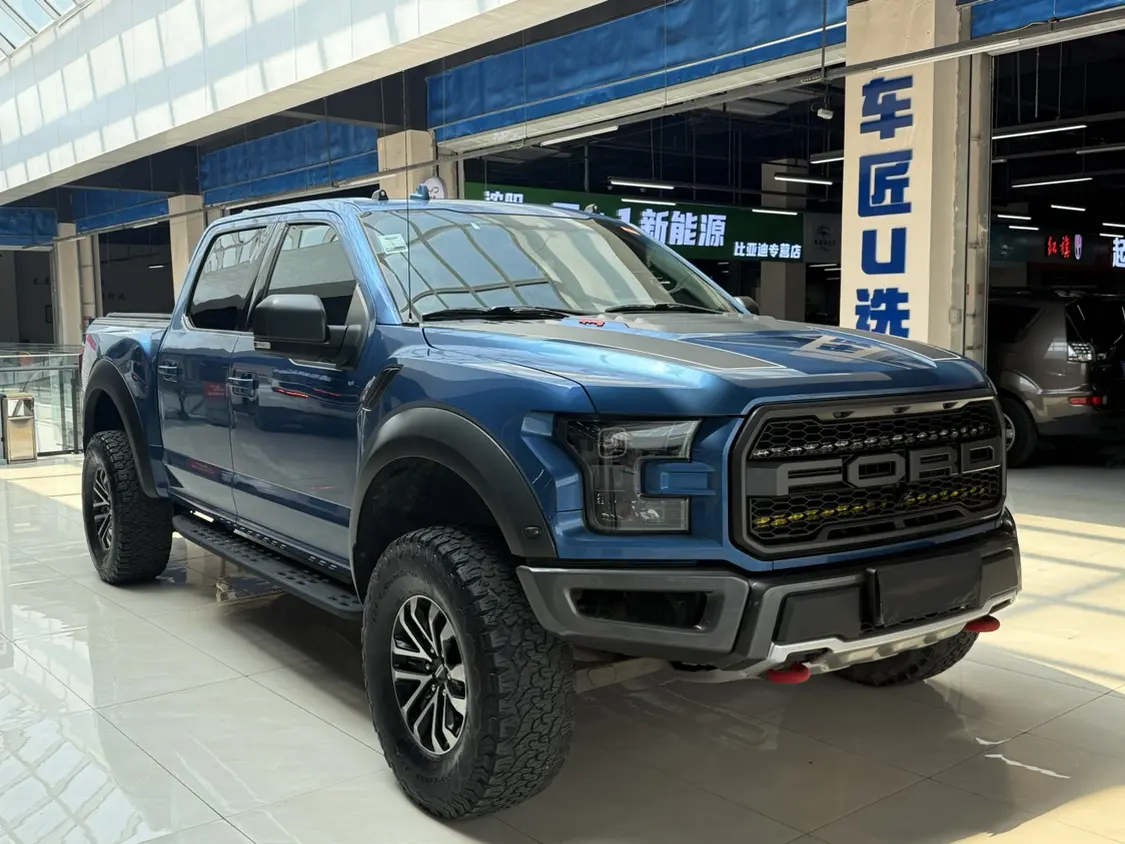 Ford F-150 Raptor