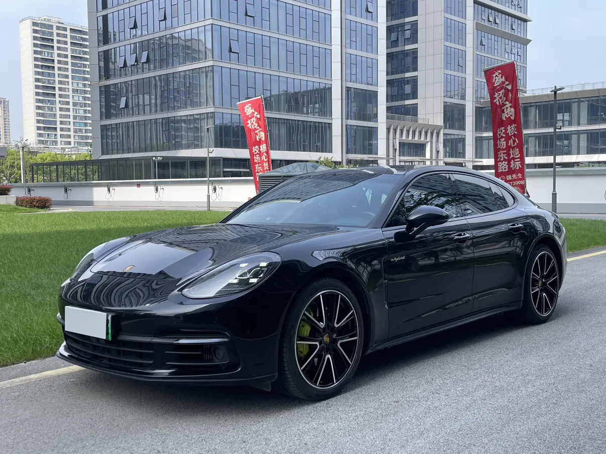 Porsche Panamera E-Hybrid