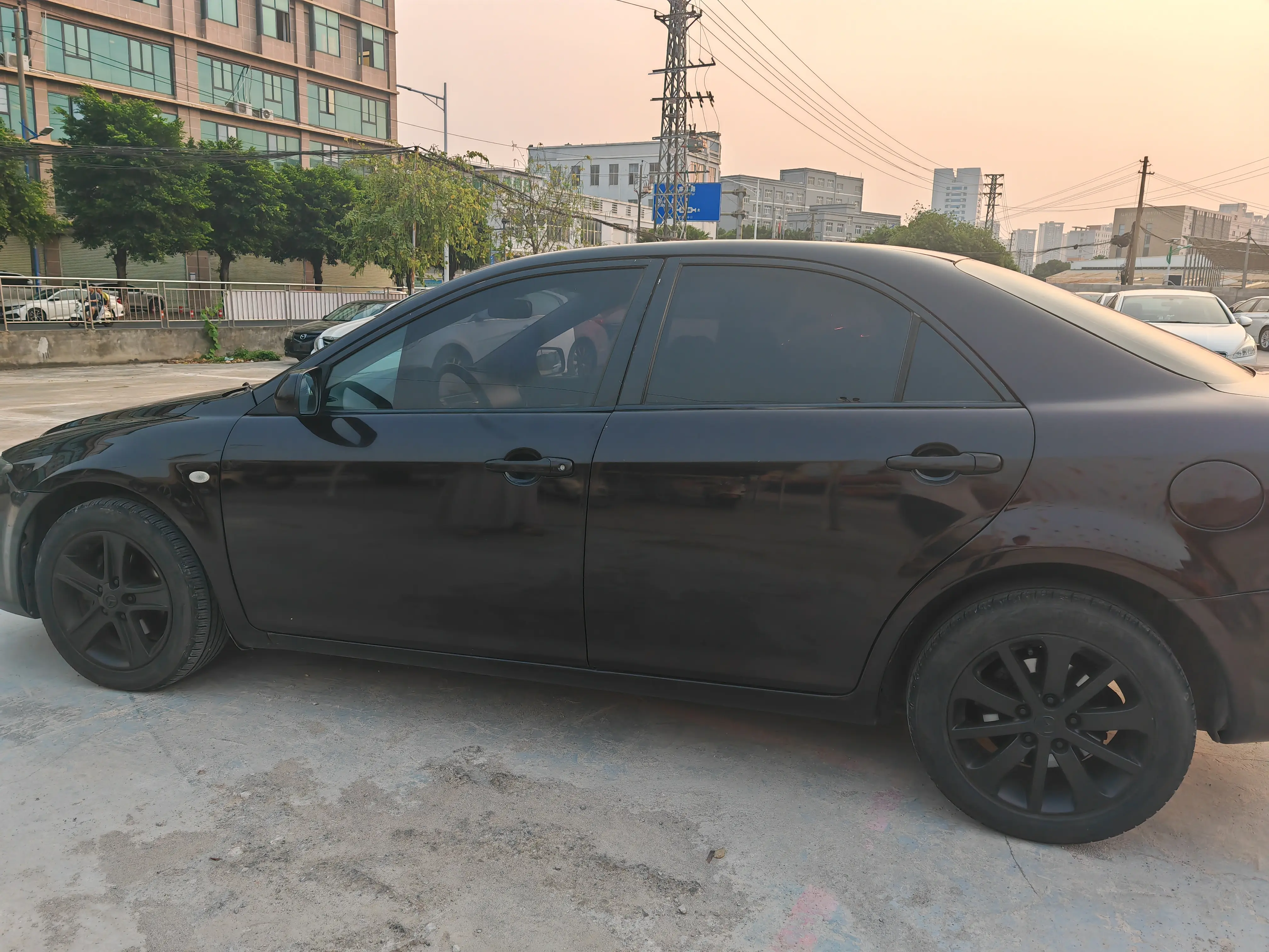Mazda 6
