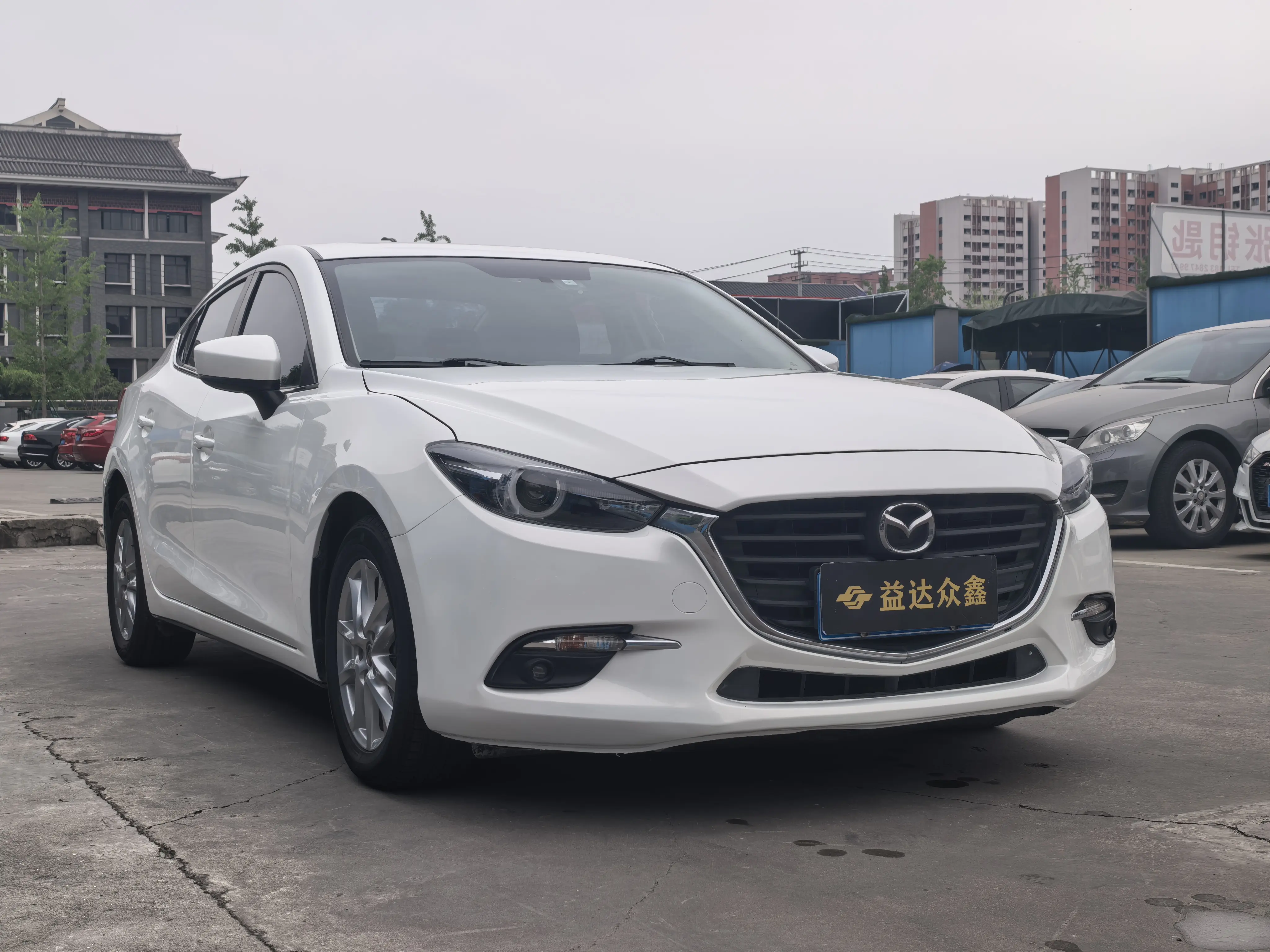 Mazda Axela
