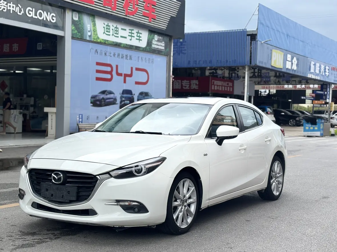 Mazda Axela