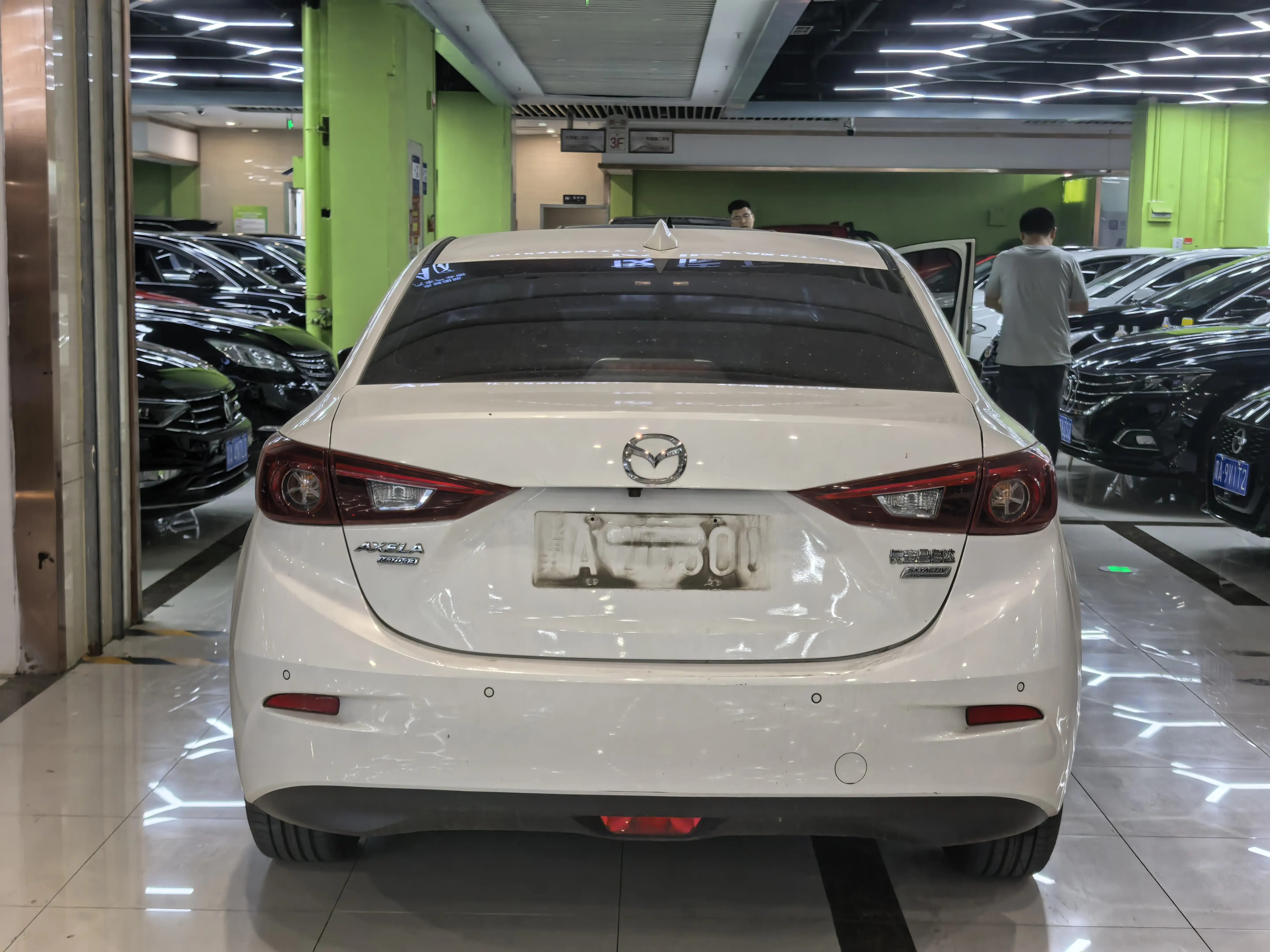 Mazda Axela
