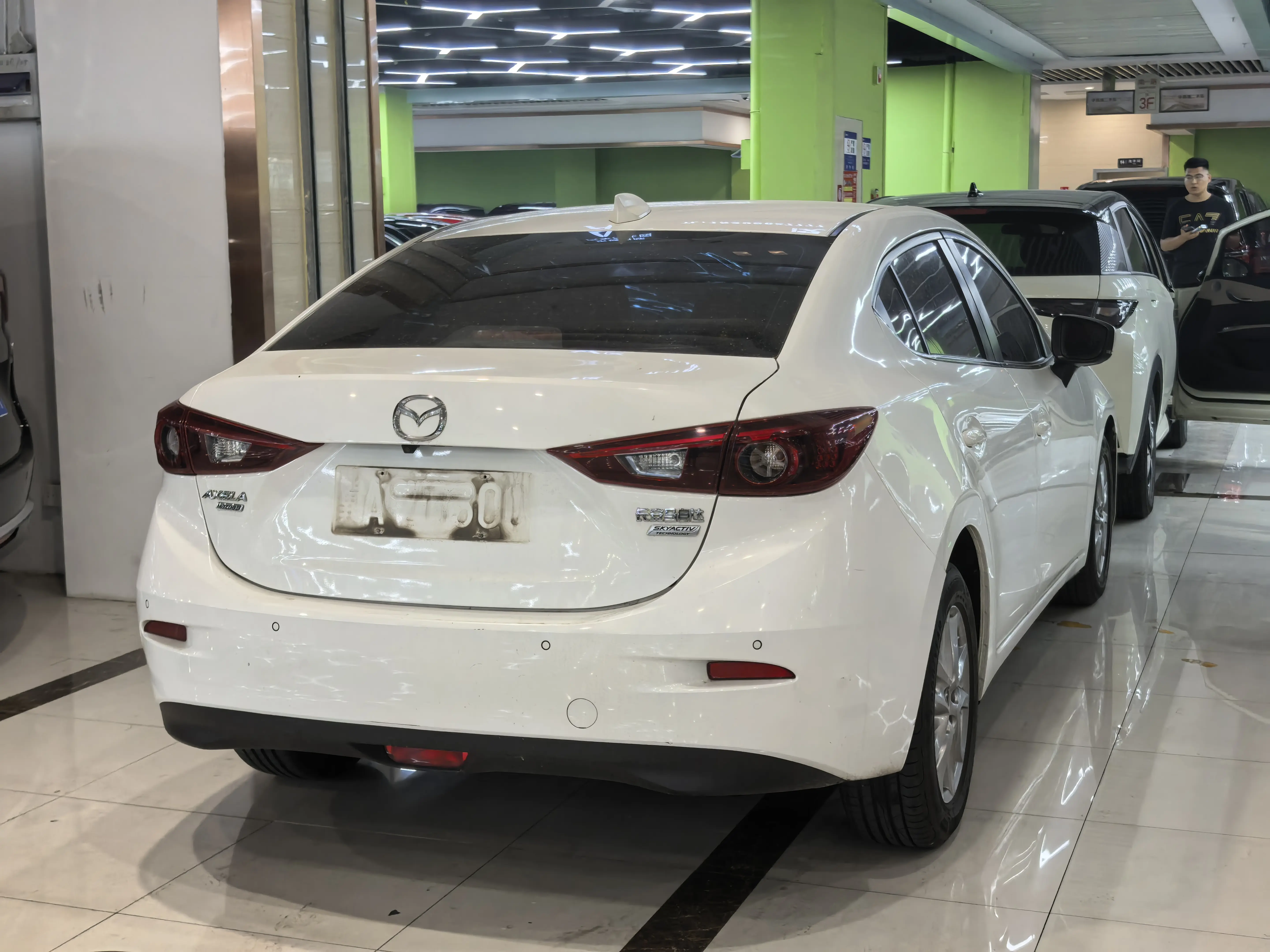 Mazda Axela