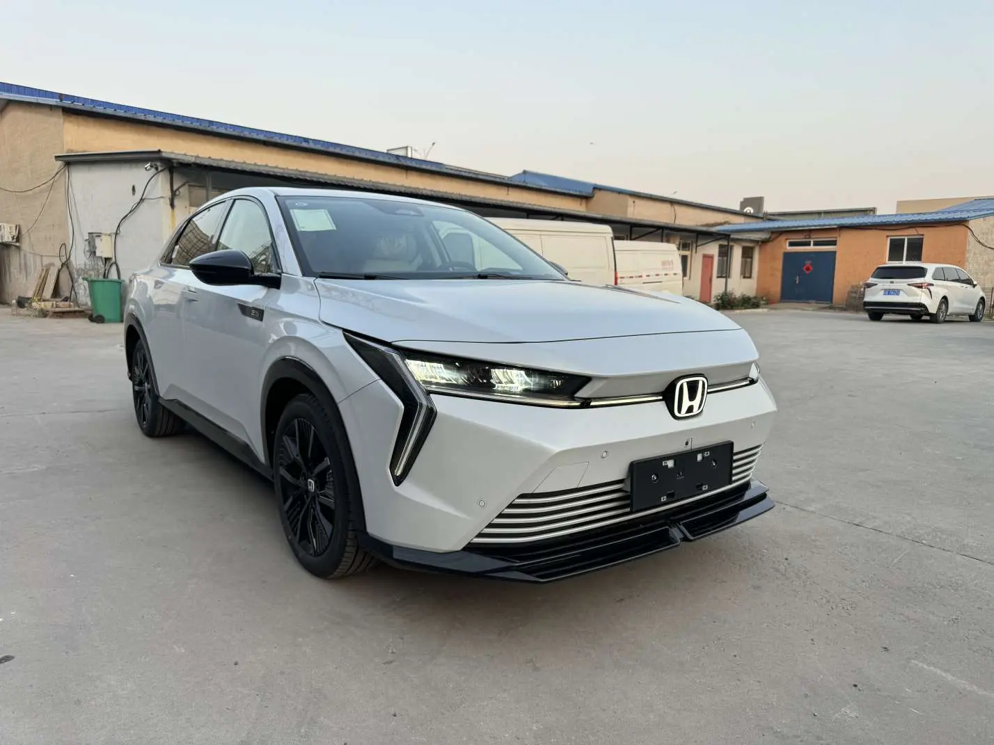 Honda Hunting light e:NS2