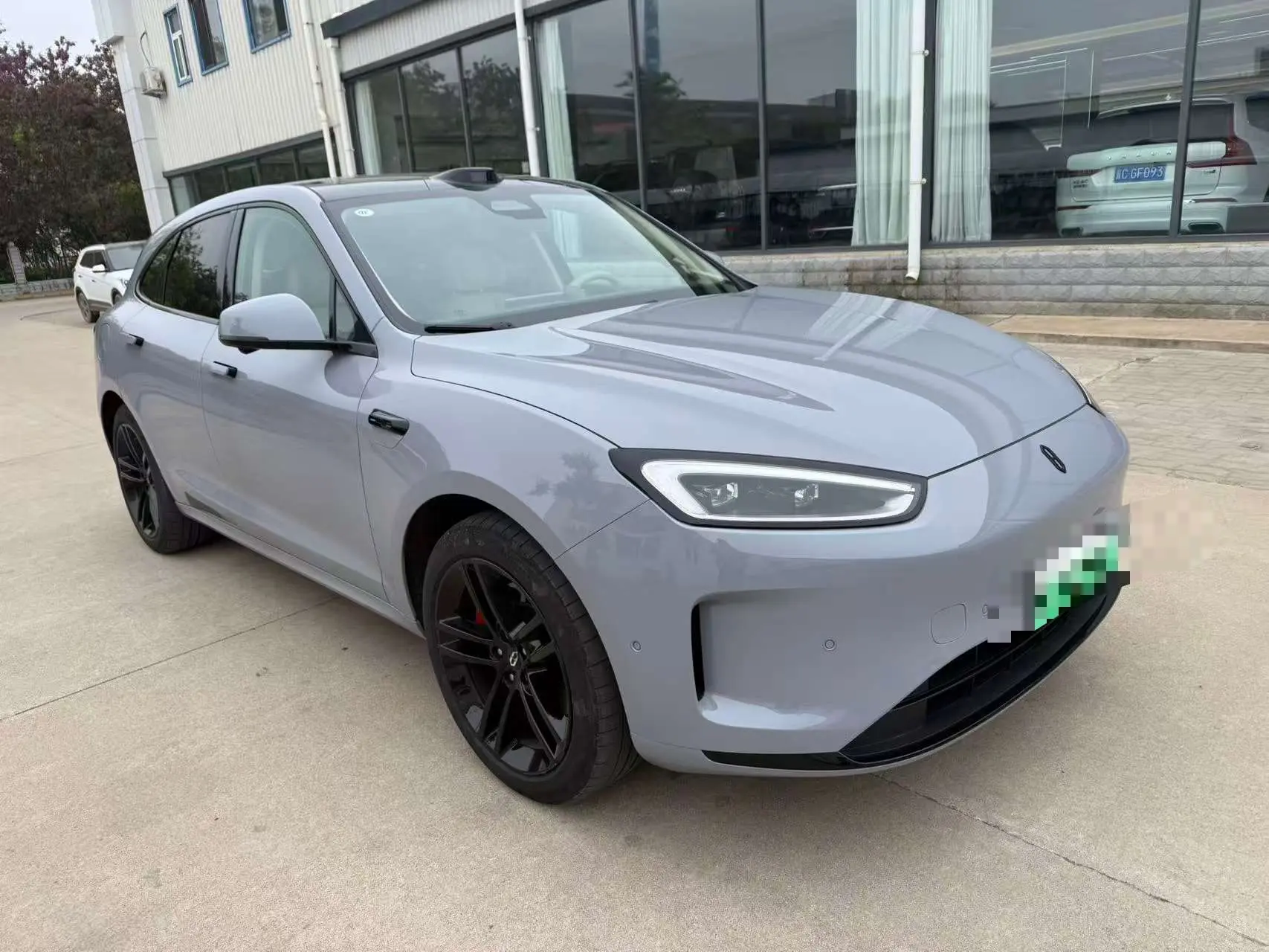 AITO M5