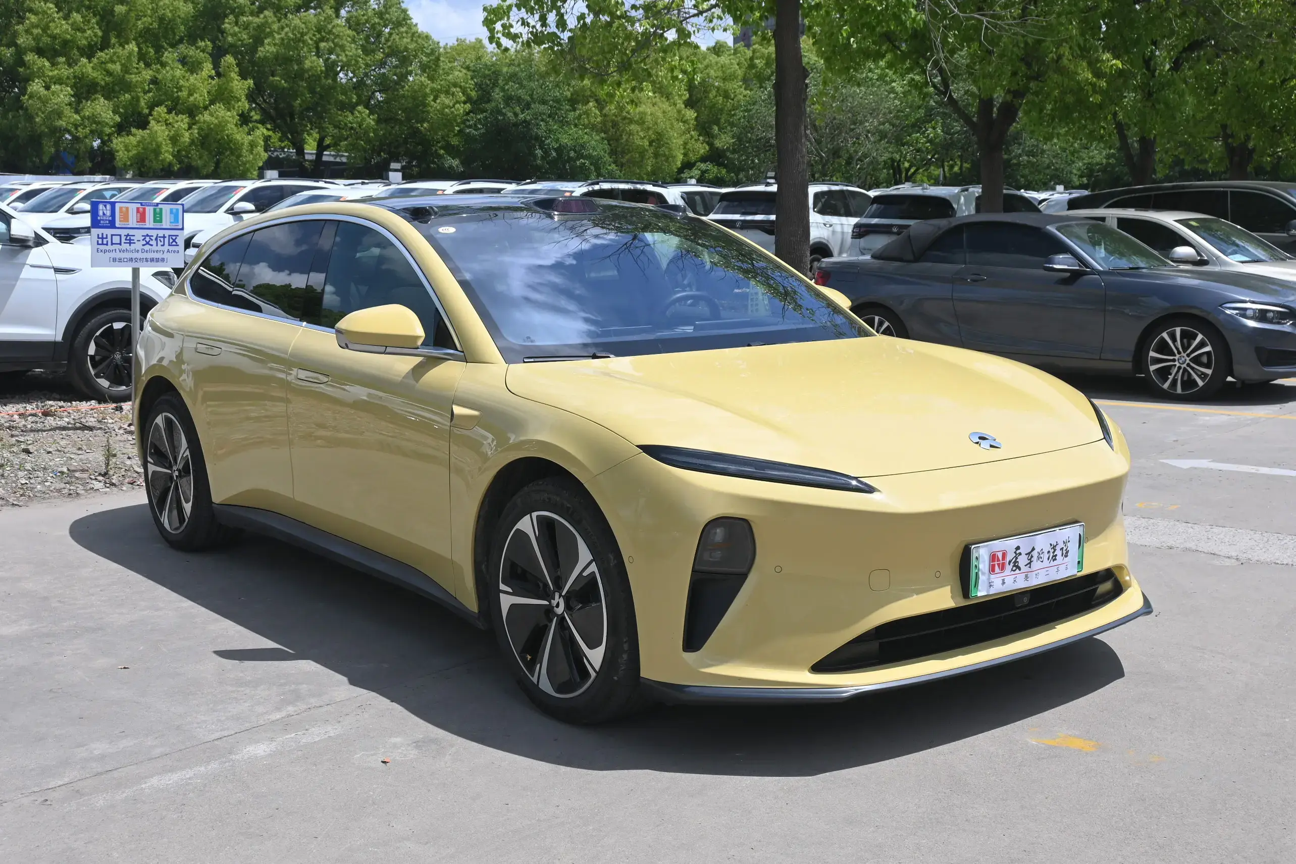 NIO ET5T