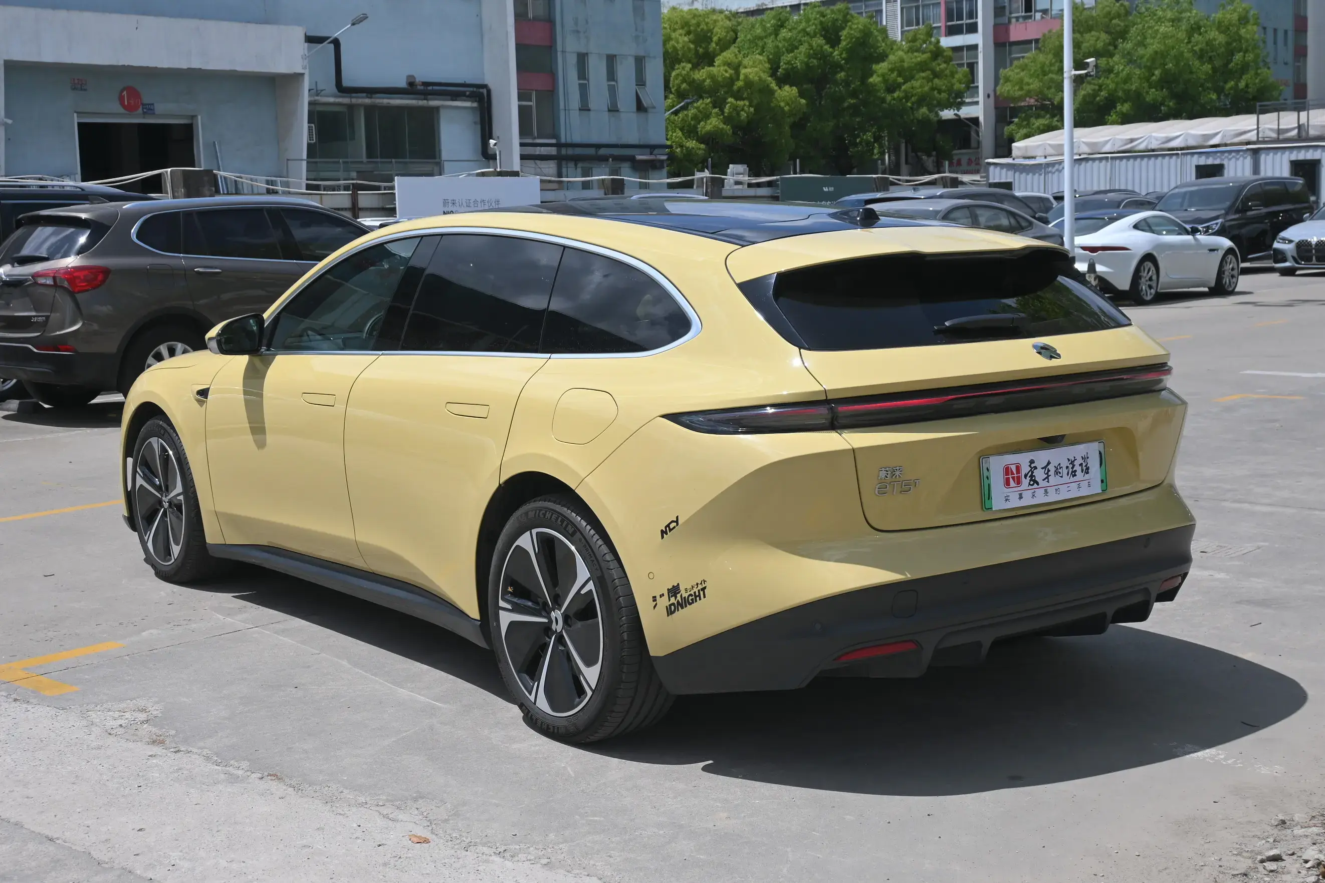NIO ET5T