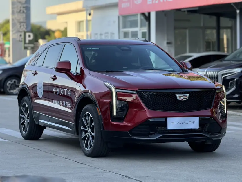 Cadillac XT4
