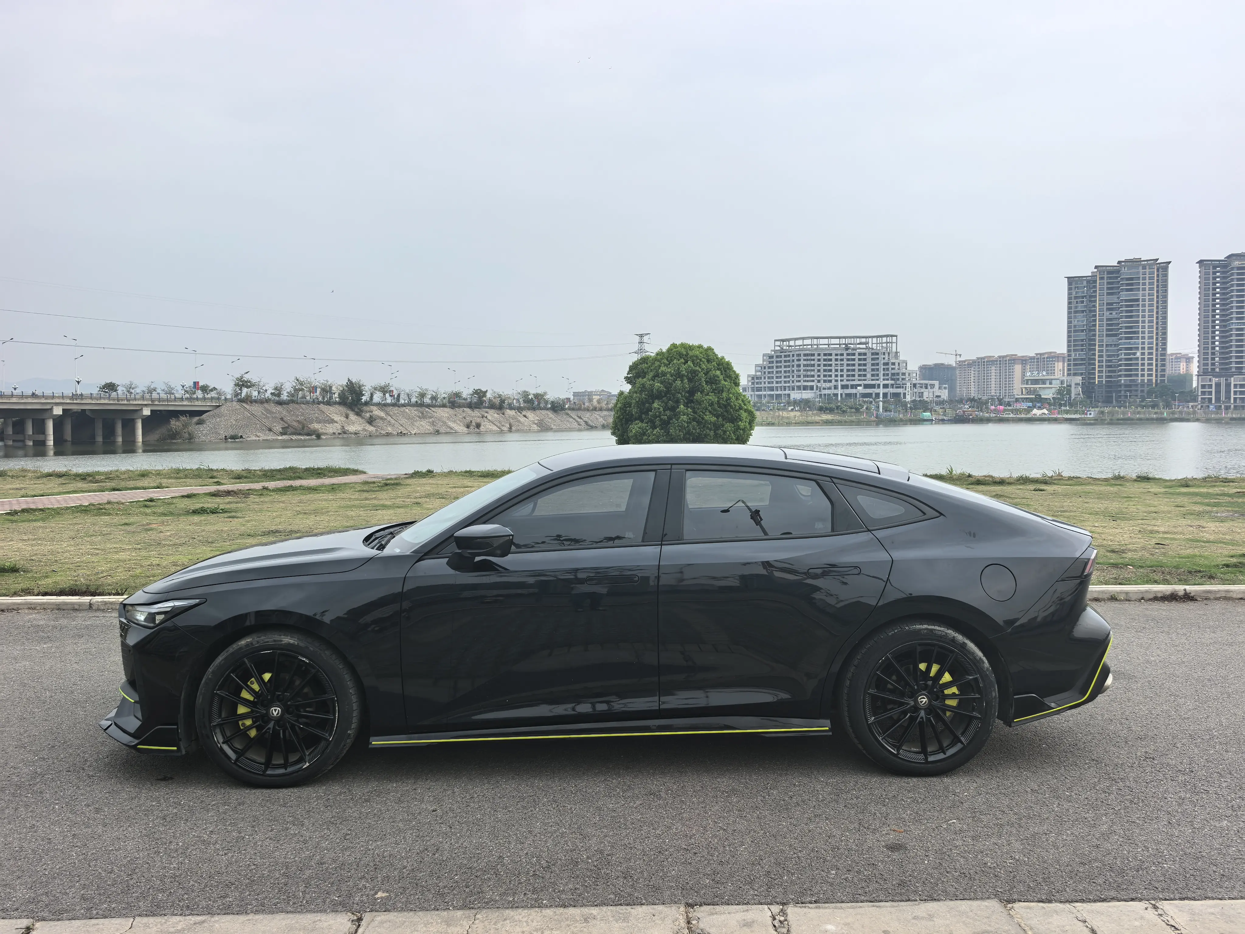 Changan UNI-V