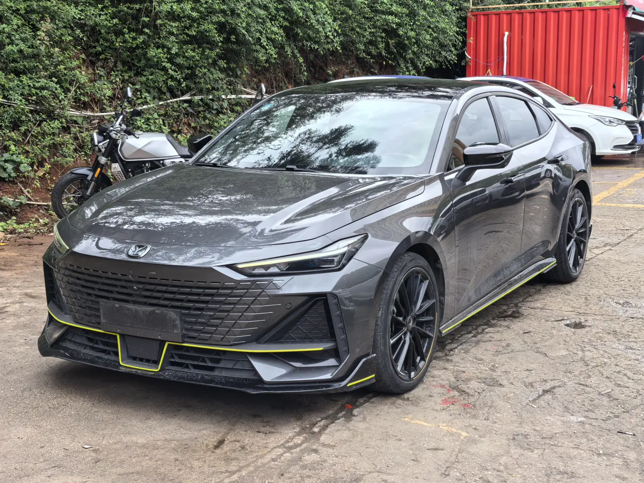 Changan UNI-V