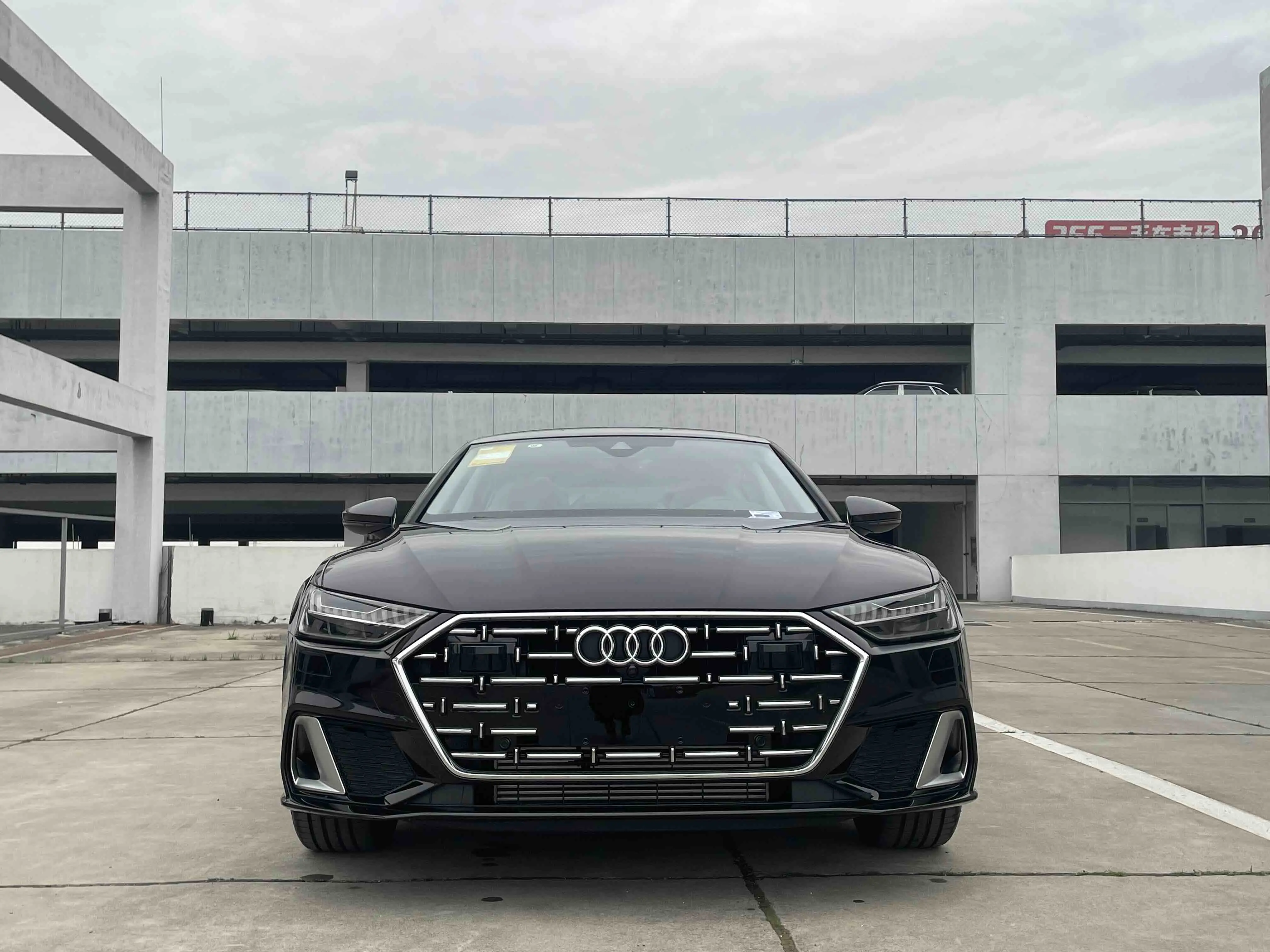 Audi A7L