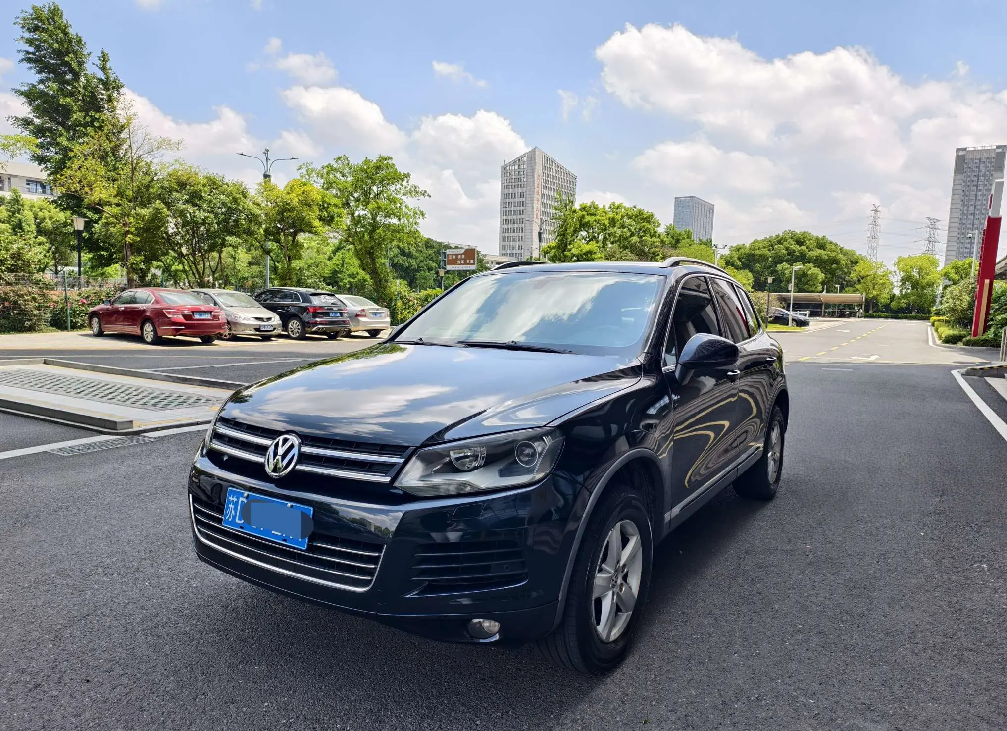 Volkswagen Touareg