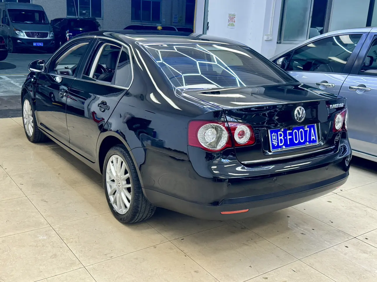 Volkswagen Sagitar