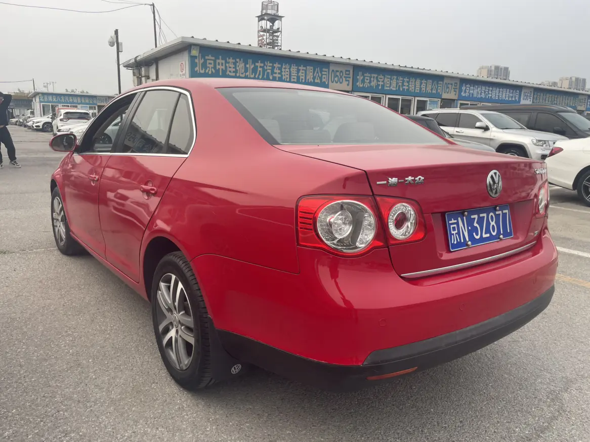 Volkswagen Sagitar