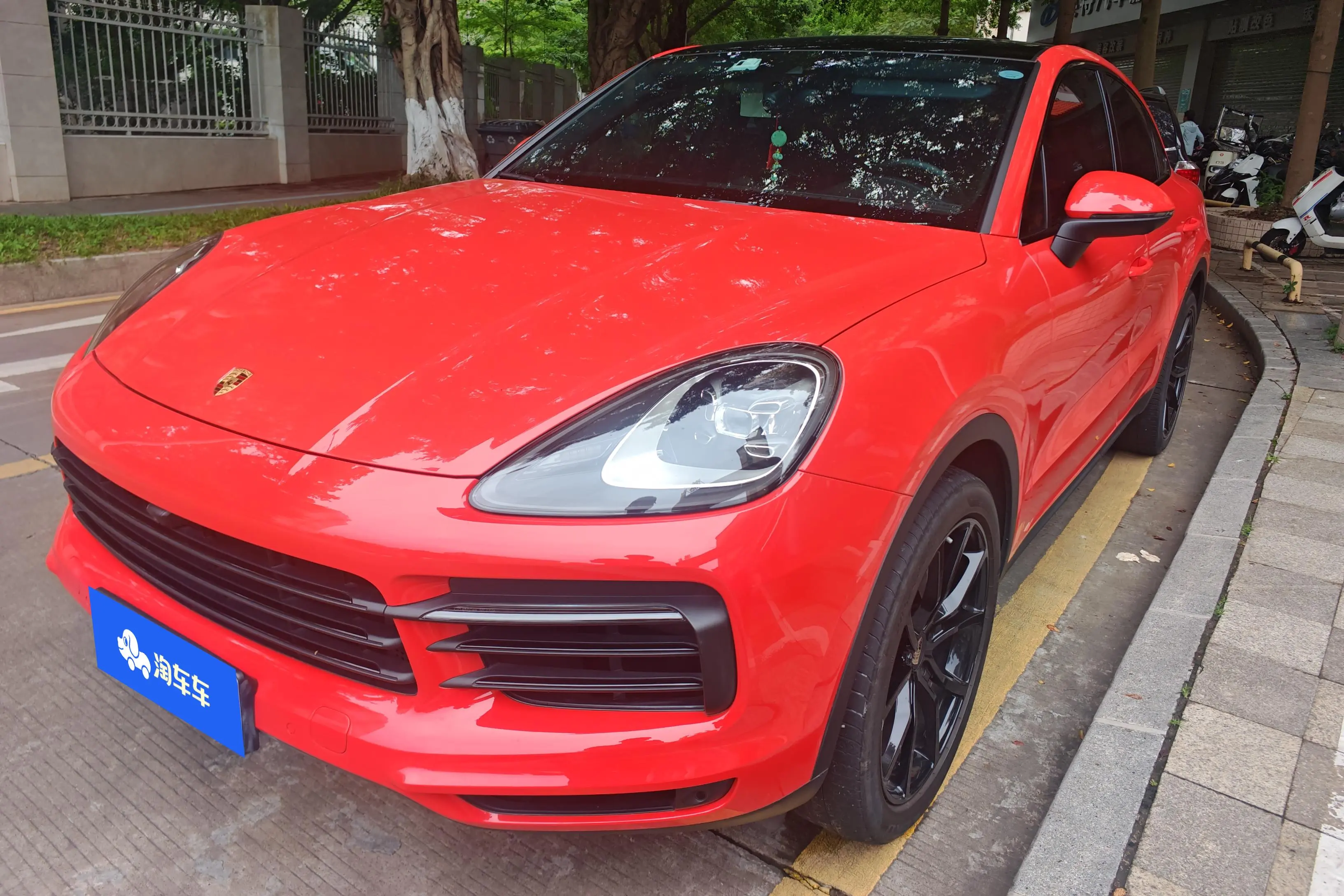 Porsche Cayenne Coupe