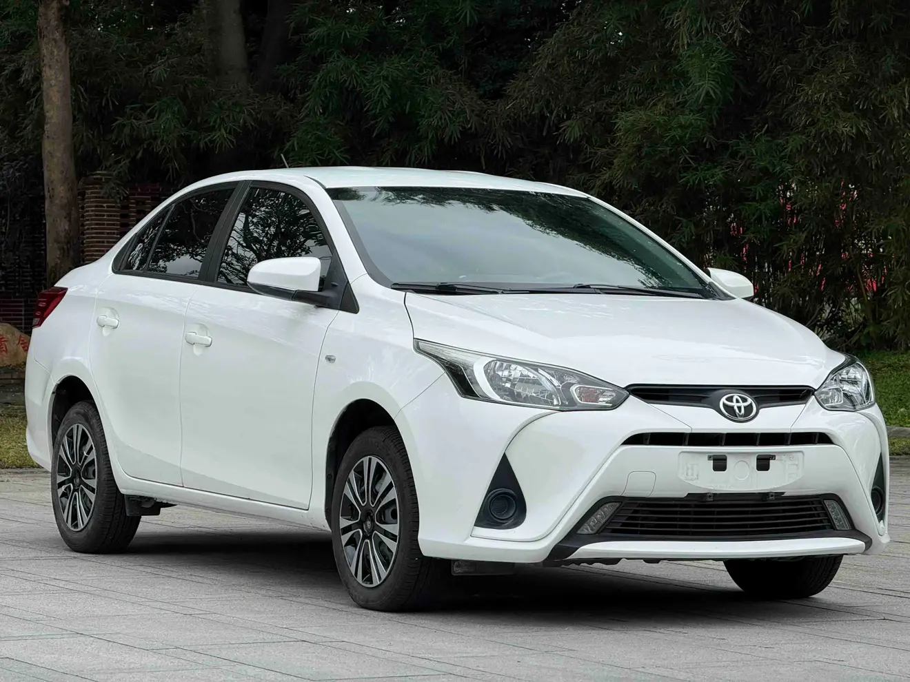 Toyota YARiS L Enjoy