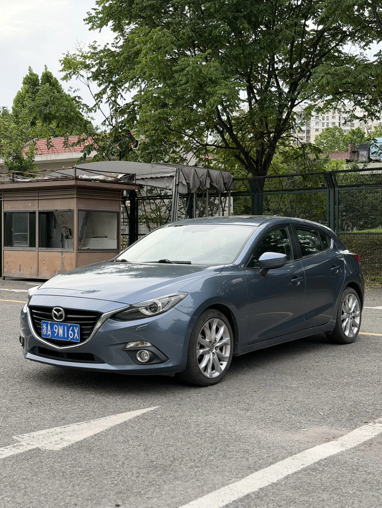 Mazda Axela