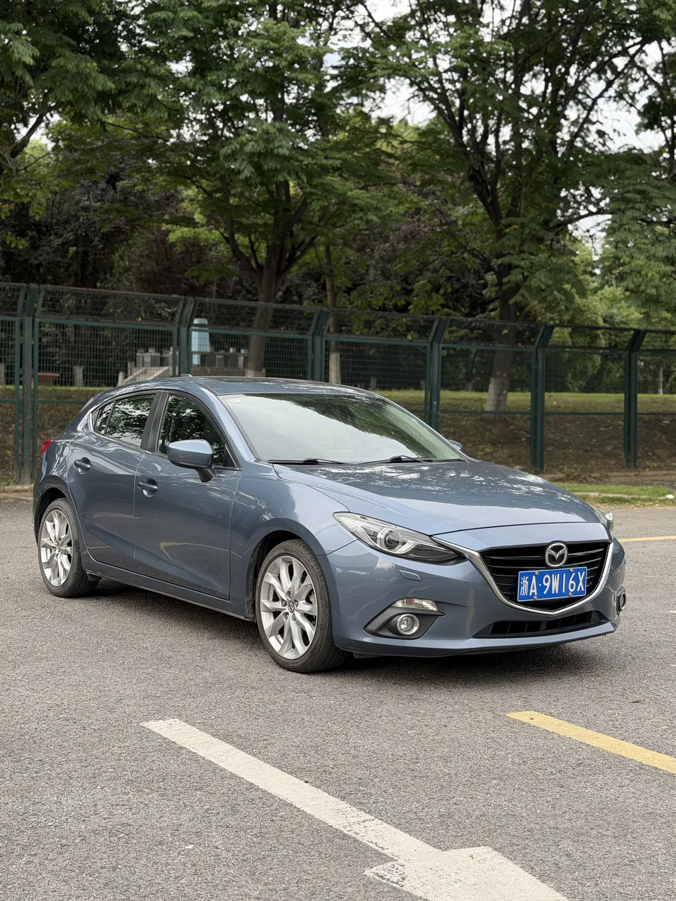 Mazda Axela