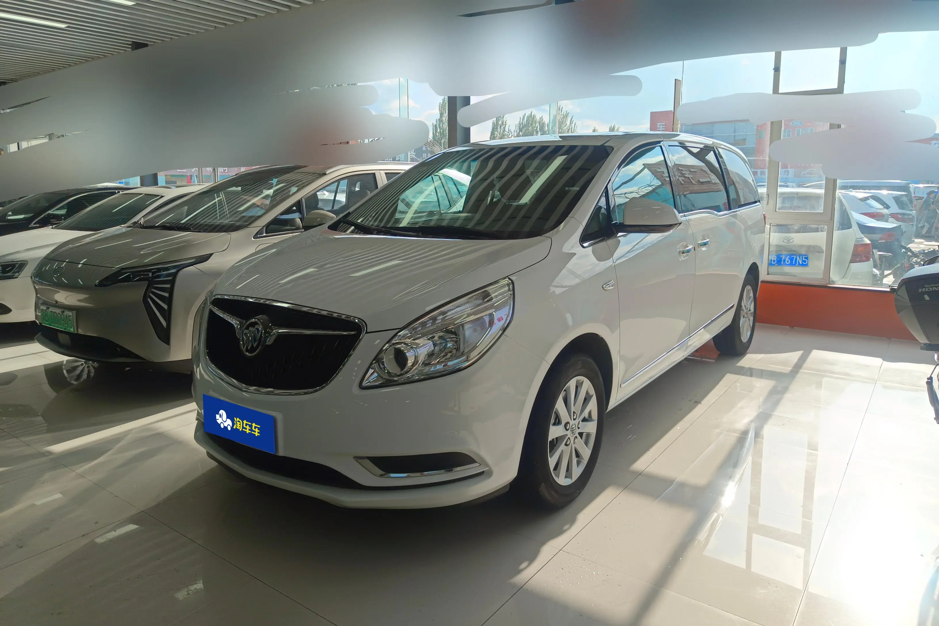 Buick GL8