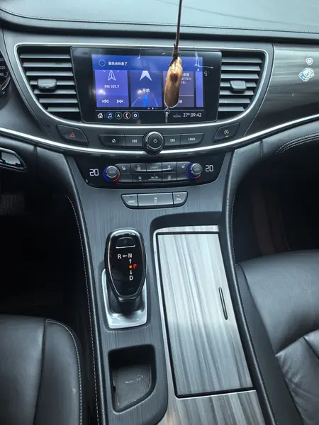 catalog-car-9