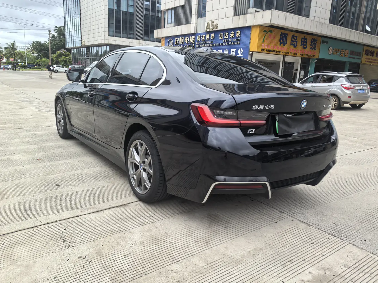 BMW i3