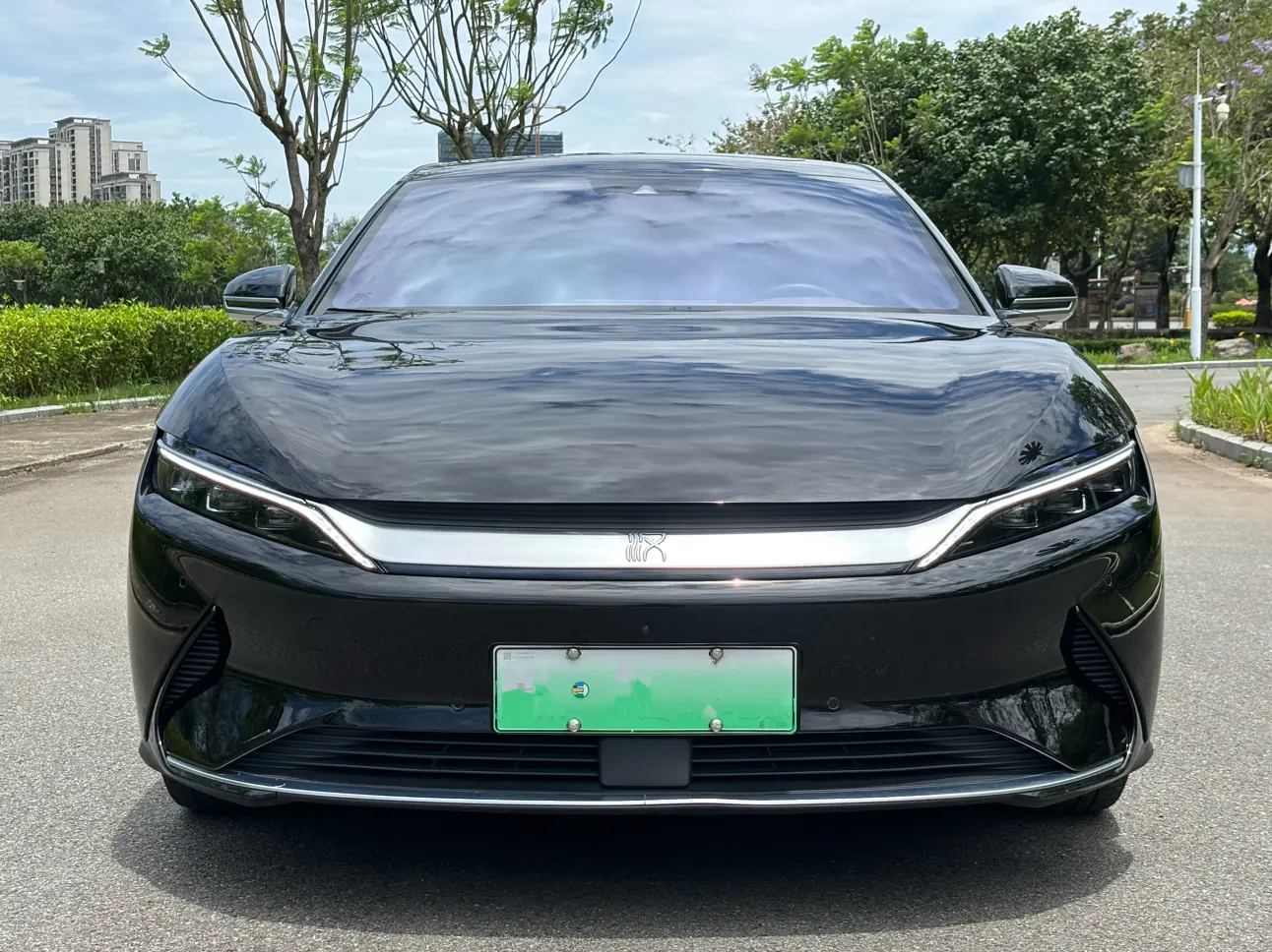 BYD Han EV