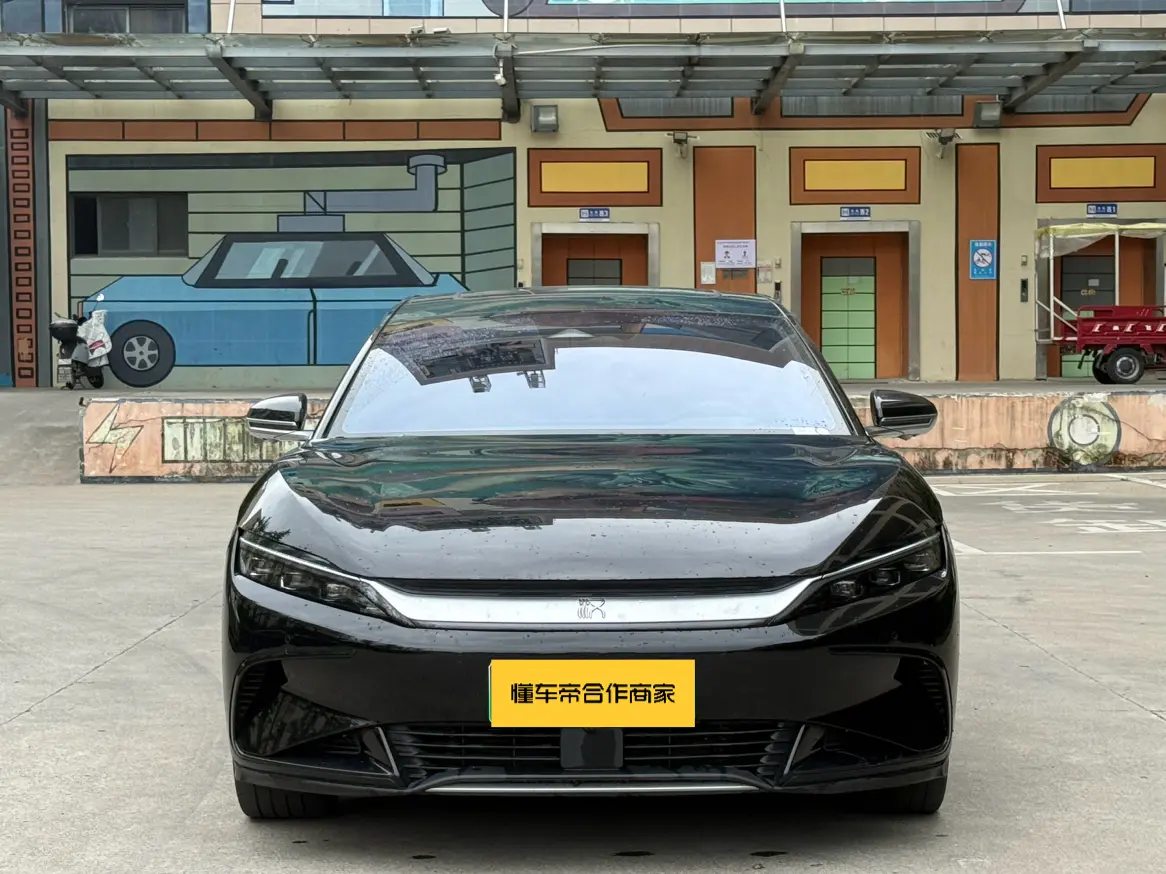 BYD Han EV