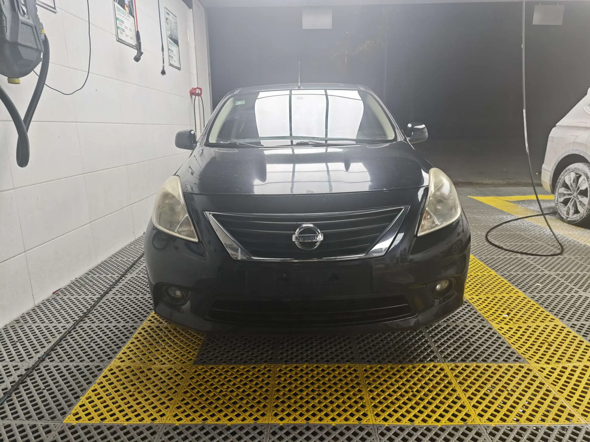 Nissan Sunlight