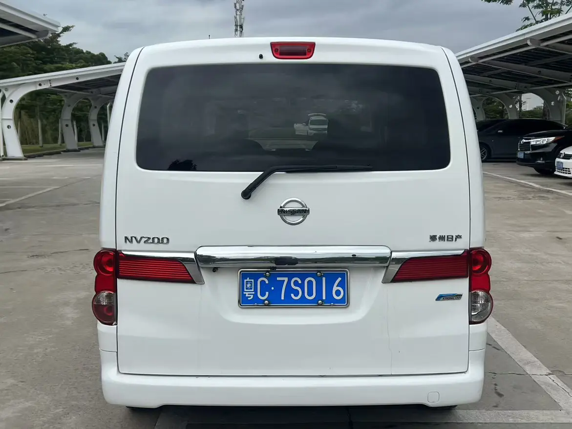 Nissan NV200