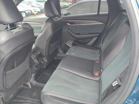 catalog-car-9