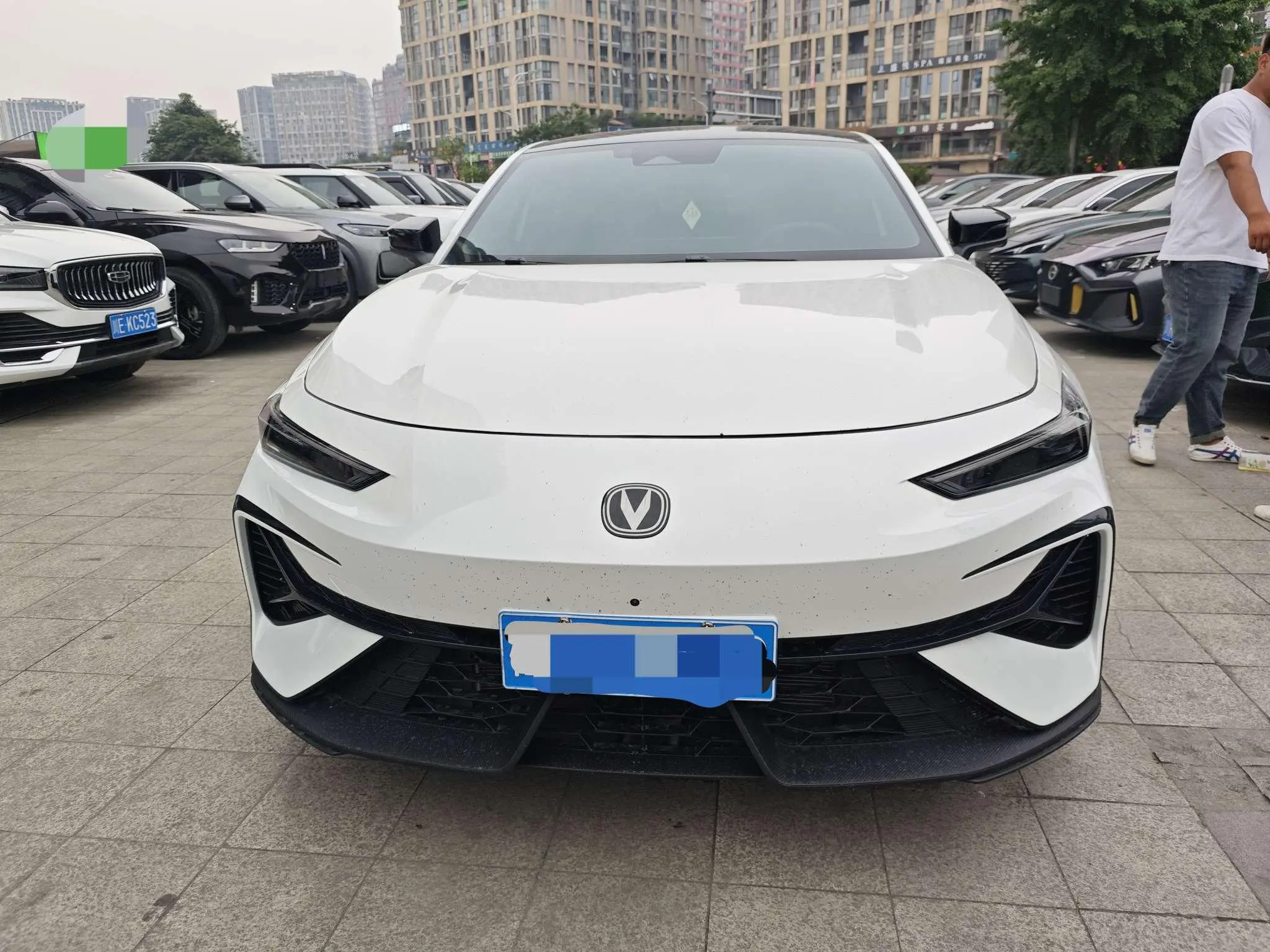 Changan UNI-V