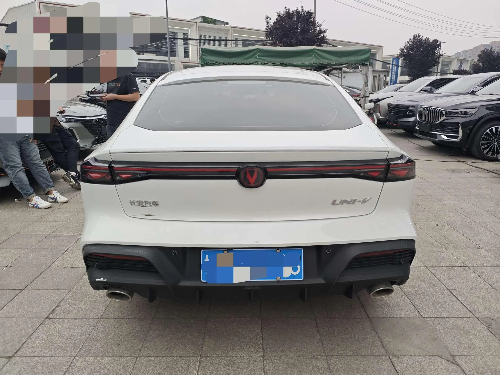 Changan UNI-V