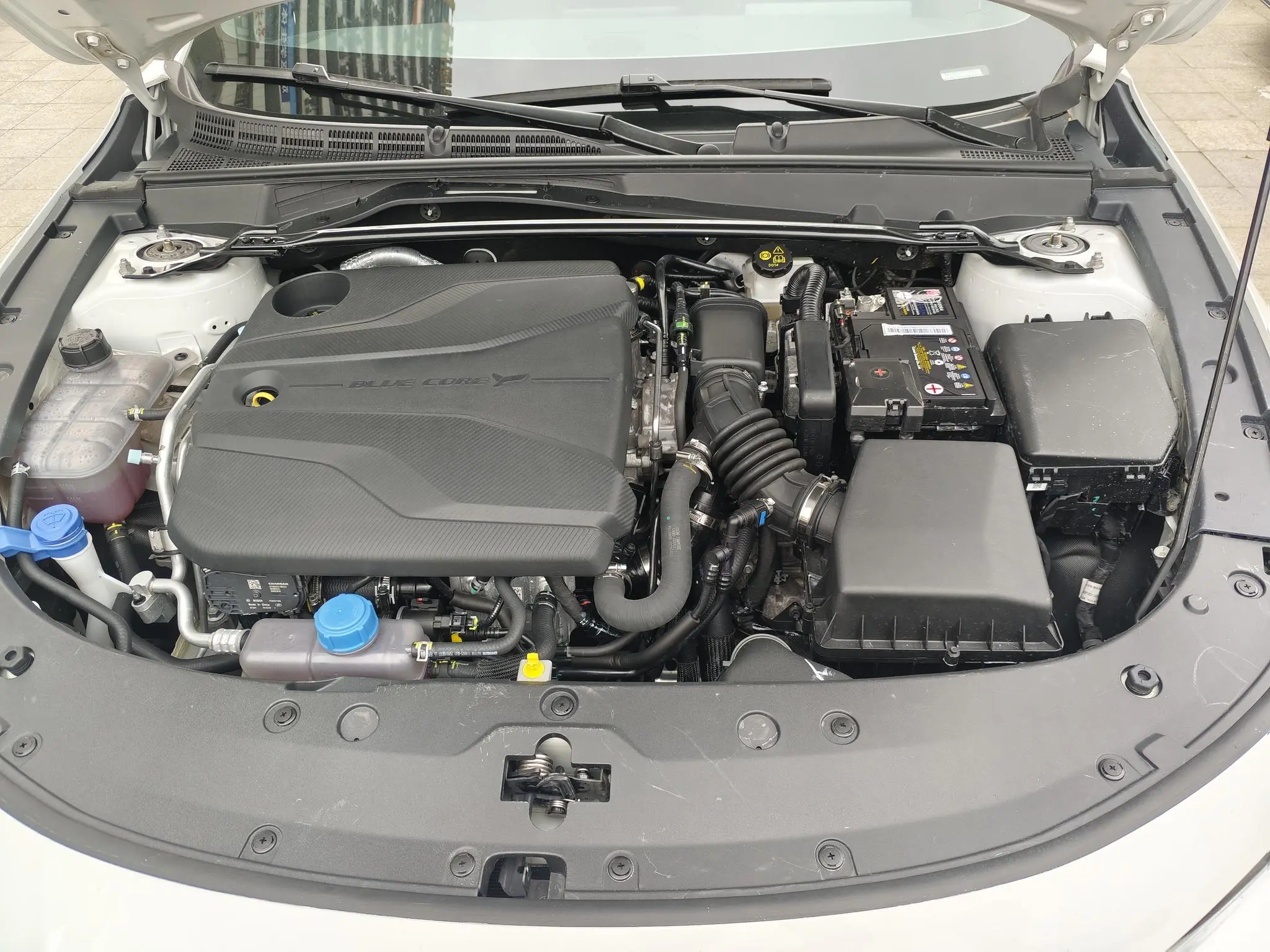 Changan UNI-V