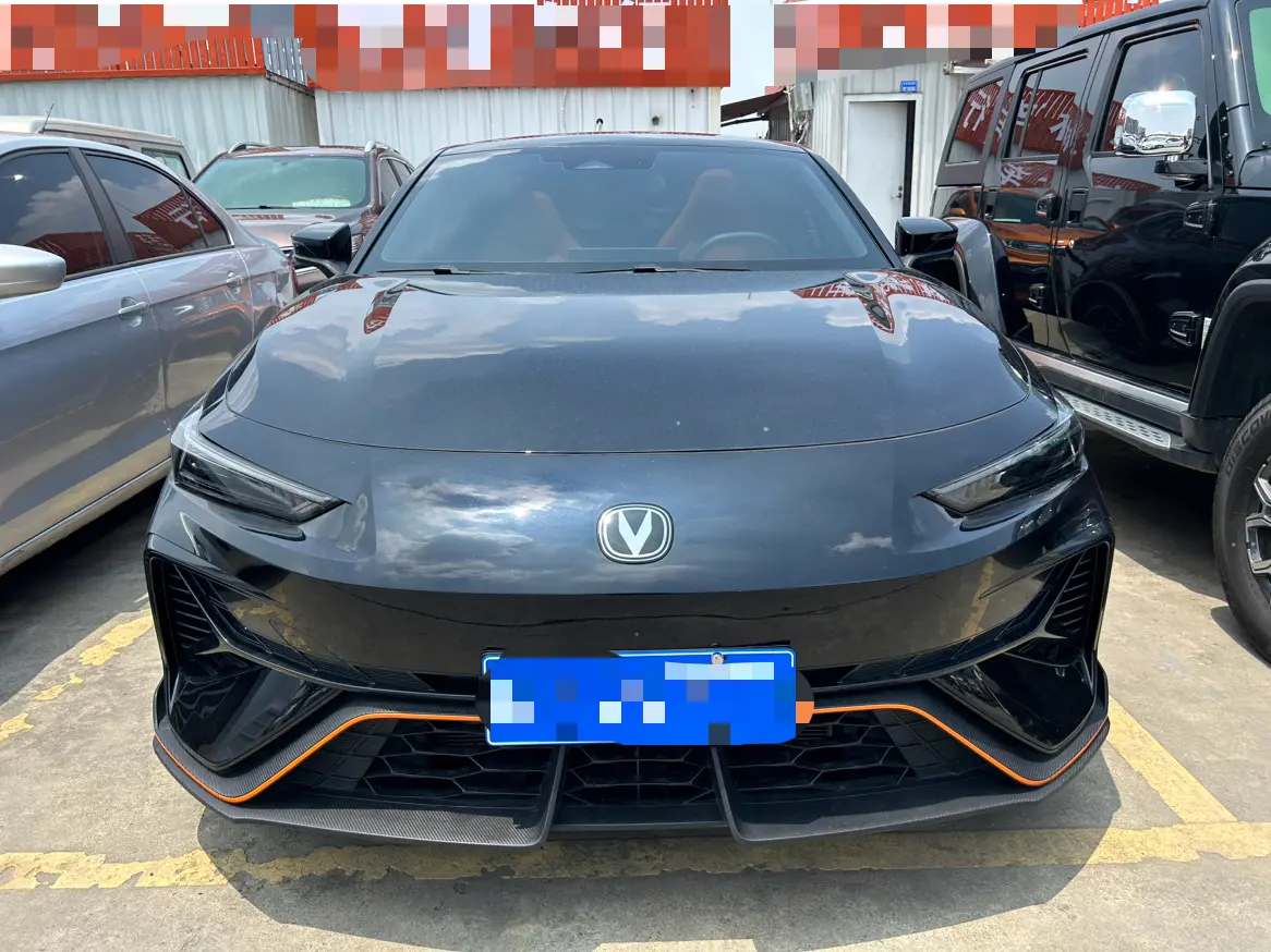 Changan UNI-V