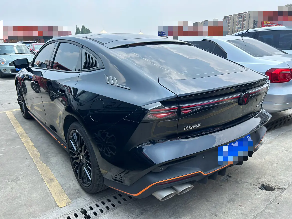Changan UNI-V