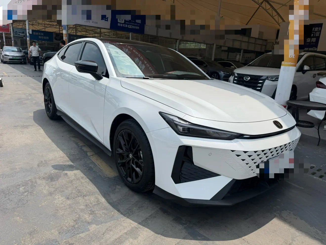 Changan UNI-V