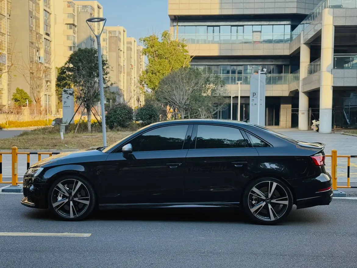 Audi RS 3