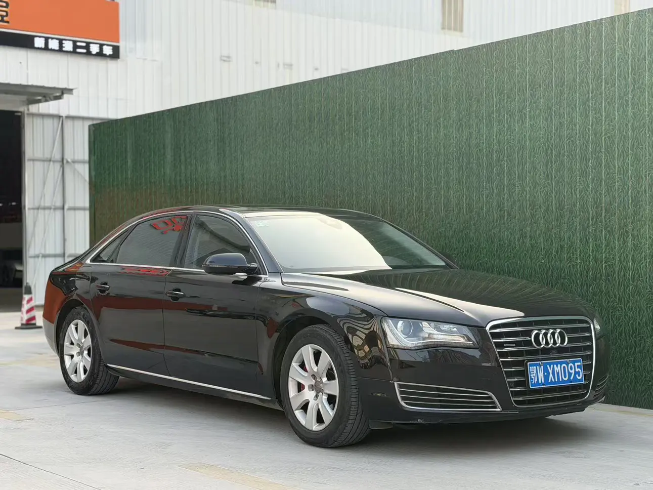 Audi A8