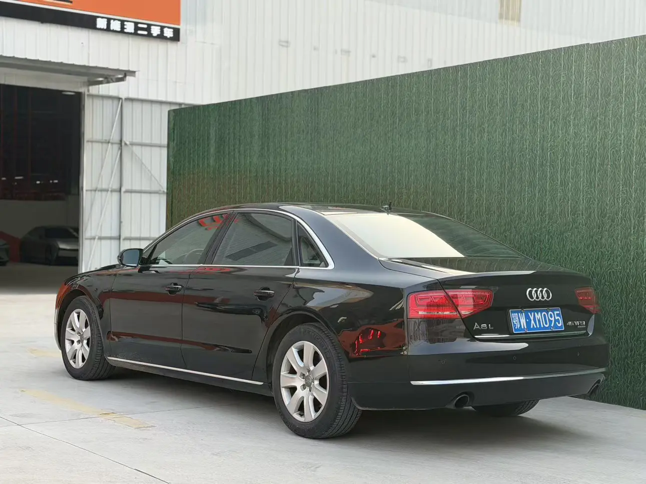 Audi A8
